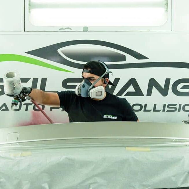 Auto Body Shop in Phoenix, AZ - Stil Swangn Auto Paint & Collision